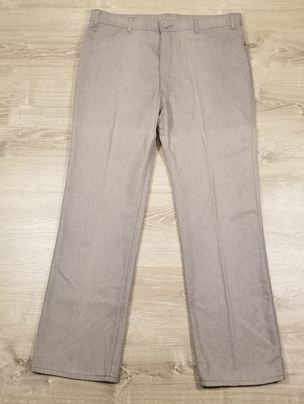 Vintage 90s Levis Action Jeans Mens Size 42x32 Made In USA Gray Straight Leg